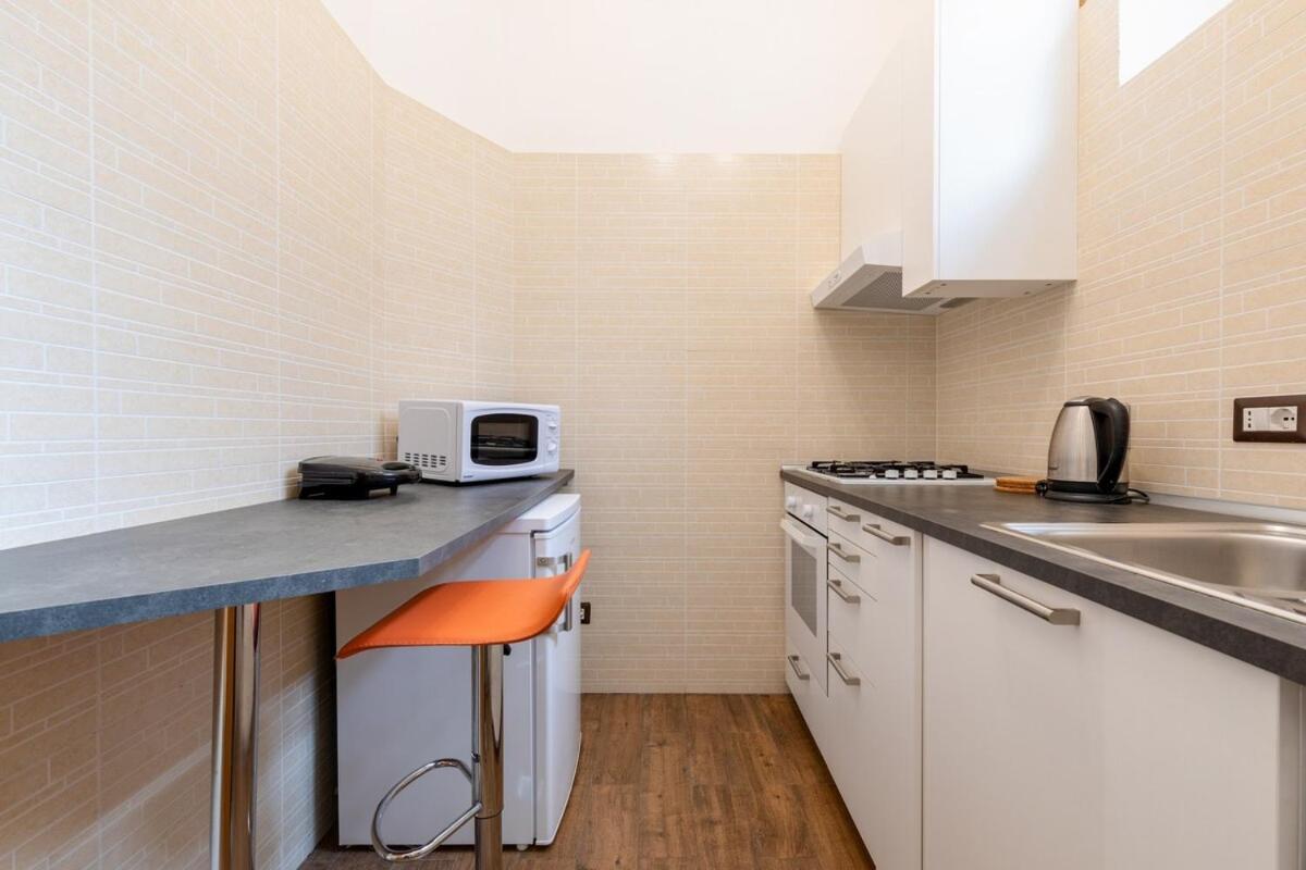 Style Apartment Julia 50 Mt From Colosseum Luaran gambar